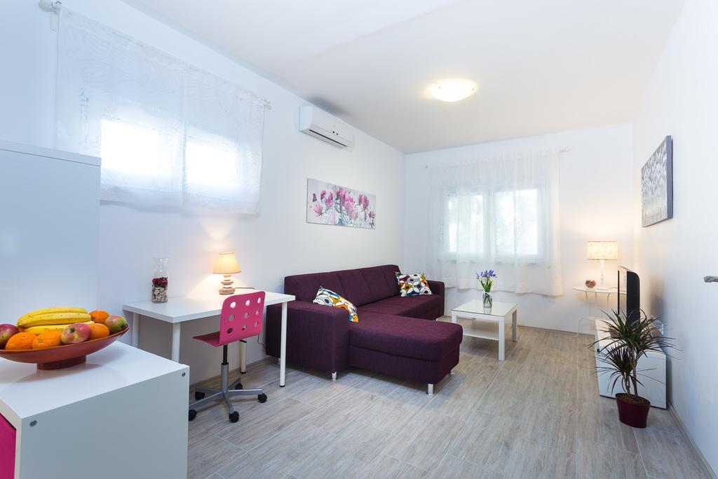 Apartment Perunika Zadar Ngoại thất bức ảnh
