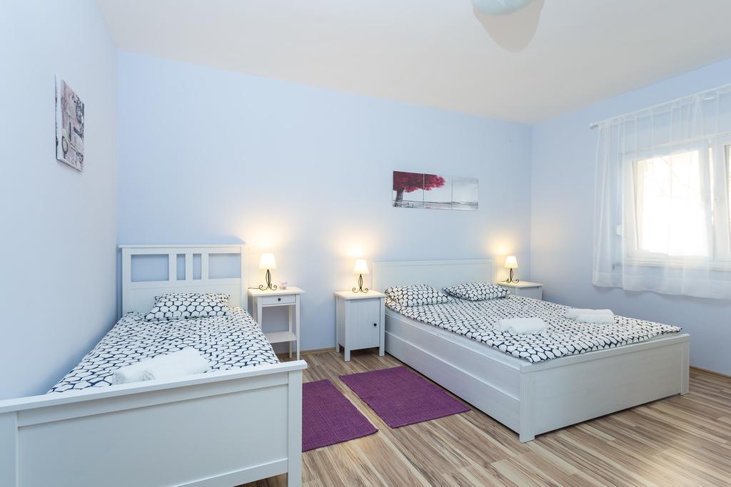 Apartment Perunika Zadar Ngoại thất bức ảnh